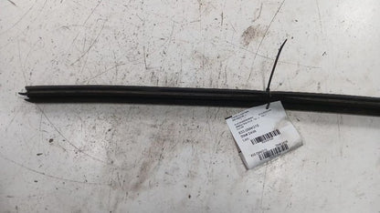 Buick Encore Left Front Weather Strip Interior  2013 2014 2015 2016 OE