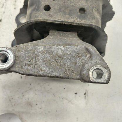 Nissan Versa Note Engine Motor Mount Right Passenger  2019 2018 2017