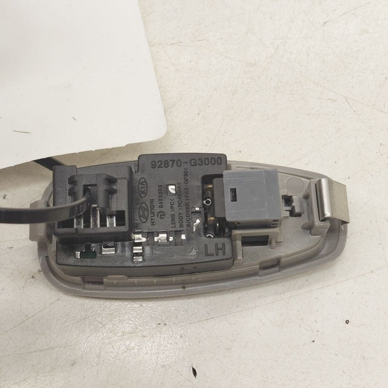 Hyundai Santa Fe Dome Light Roof Lamp  2019 2020