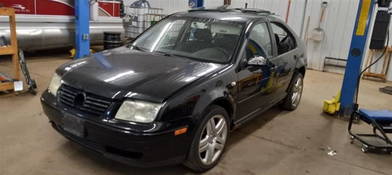 1J4845202K Passenger Right Front Door Glass Window  City Canada Only 4 Door Fits 99-11 GOLF