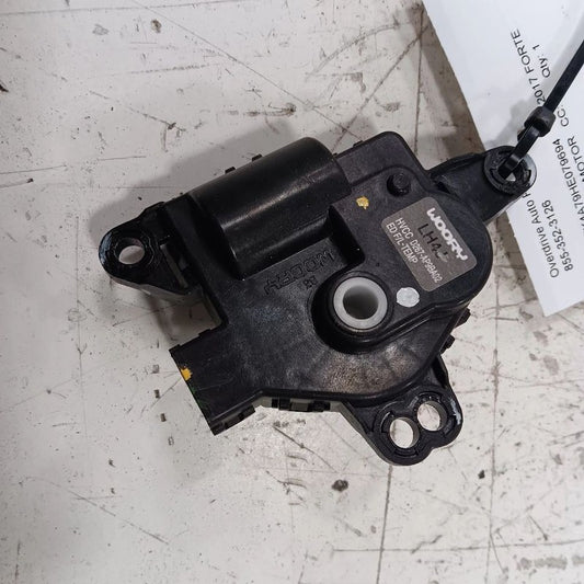 Kia Forte Flap Door Motor Heater AC Door Actuator  2015 2016 2017 2018