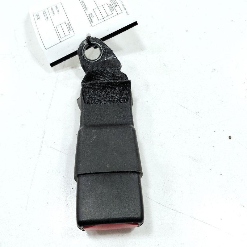 Chrysler 300 Seat Belt Buckle Latch Left Driver Rear Back  2017 2018 2