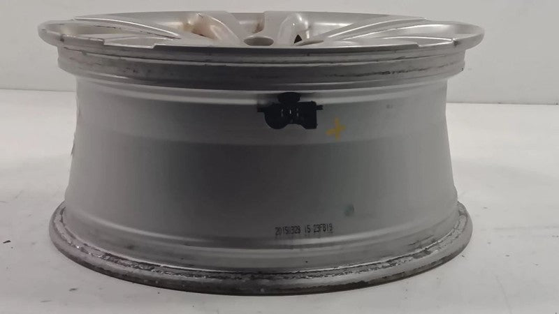 1WM43GSAAA Wheel Aluminum Alloy Rim 17x7-1/2 10 Spoke Painted Tech Silver Fits 15-17 200