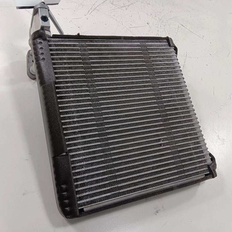 Air Conditioning AC Evaporator Fits 14-15 INFINITI Q50 OEM