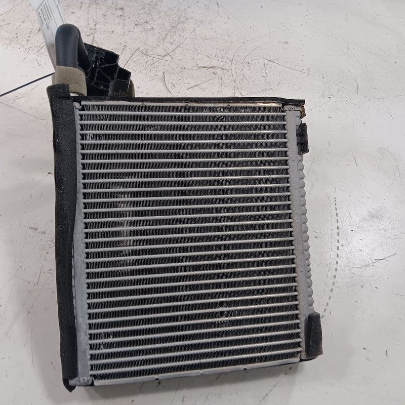 Air Conditioning AC Evaporator Fits 17-19 Ford Escape OEM