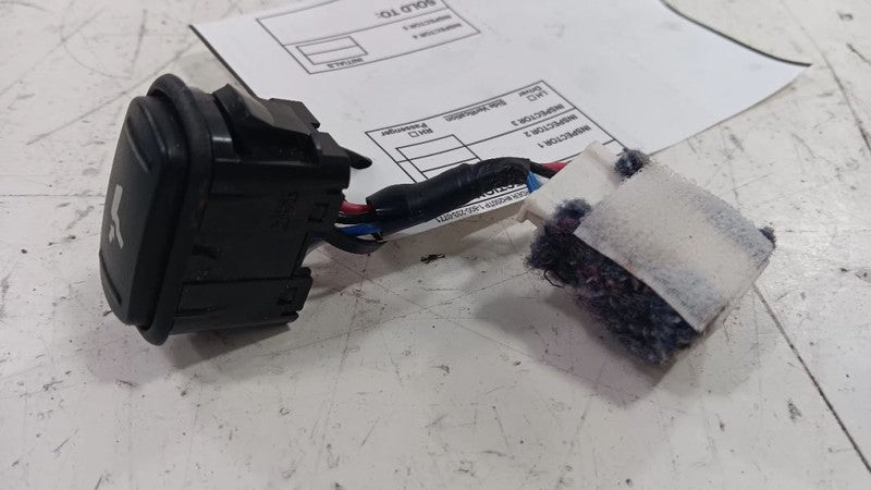 Subaru Forester Seat Lumbar Switch  2017 2018 OEM