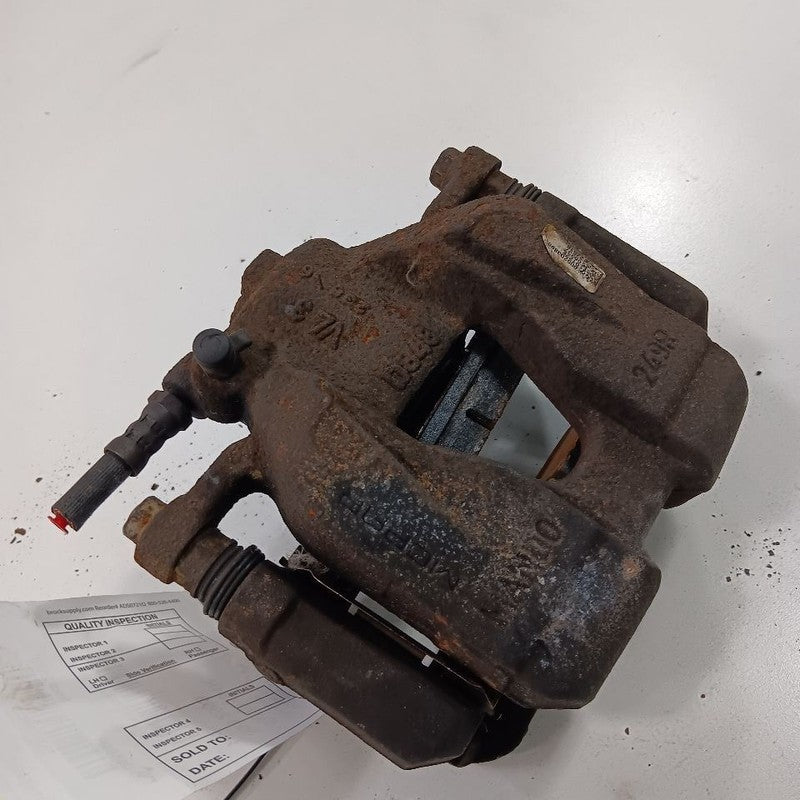Passenger Right Front Brake Caliper Fits 15-18 Jeep Renegade OEM