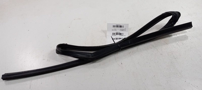 Cadillac SRX Door Glass Window Seal Rubber Left Rear Back 2013 2014 2015 