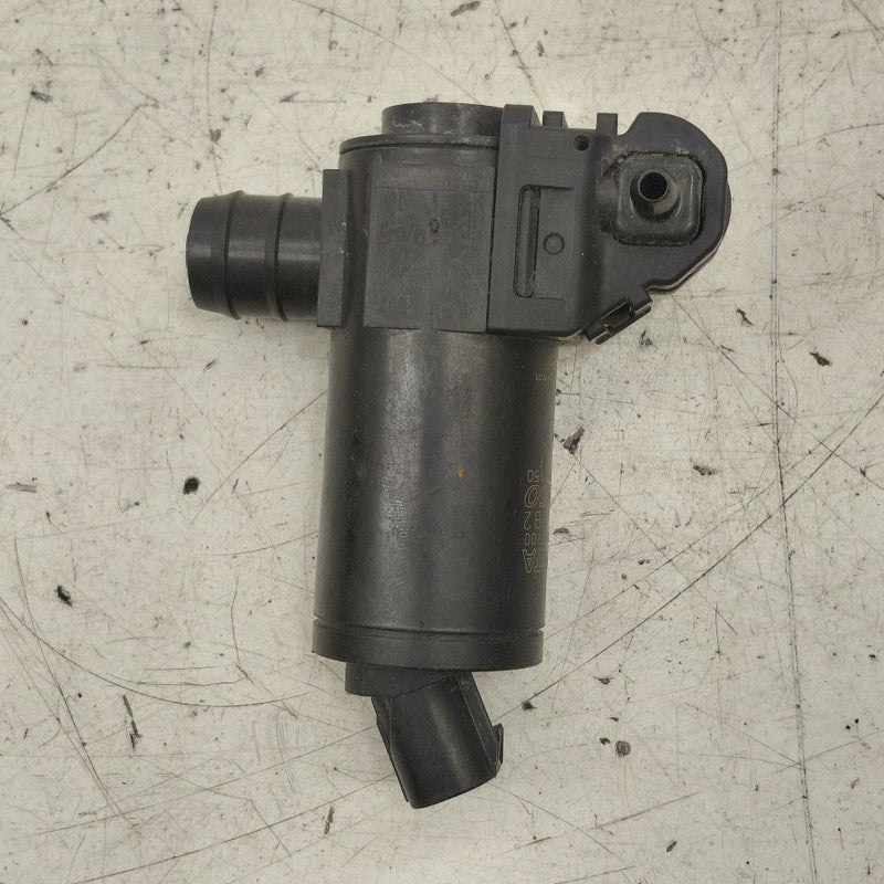 Toyota Prius Windshield Washer Wash Fluid Reservoir Motor Pump Electri