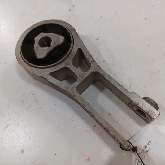 Jeep Compass 2.4 Engine Motor Mount Rear Back 2017 2018 2019 2020 2021 2022 2023