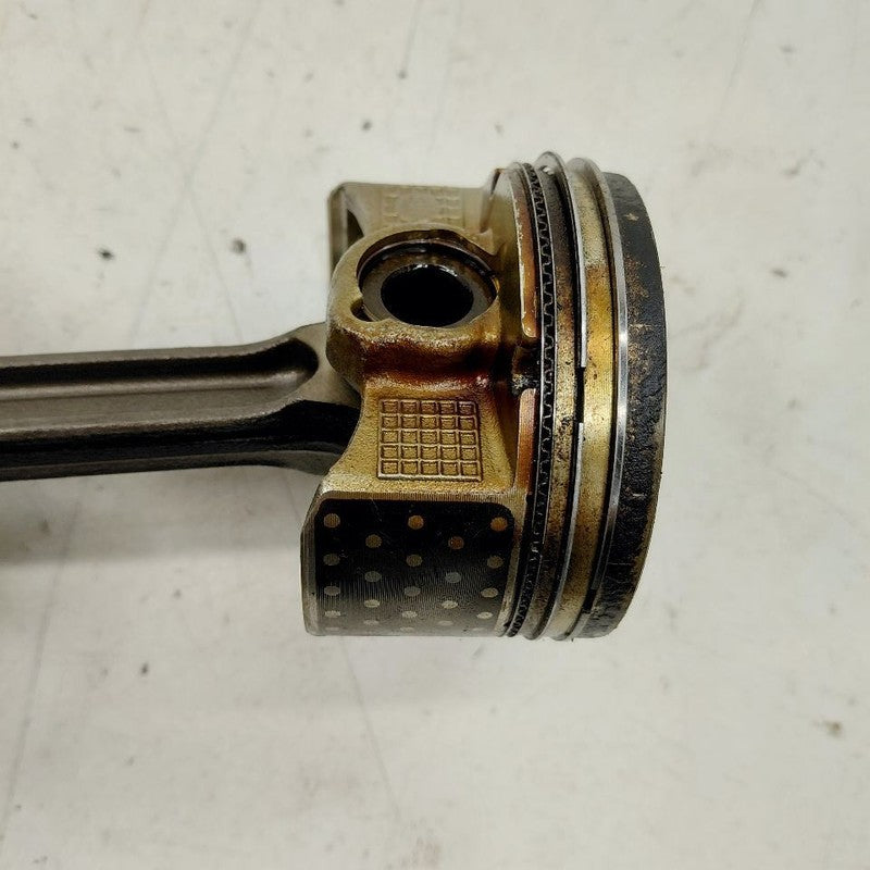 Honda CR-V Single Piston With Connecting Rod   1.5 2017 2018 2019