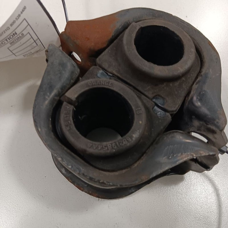 Chrysler 300 Front Sway Bar Bushing Mounting Bracket  2015 2016 2017 2018 2019