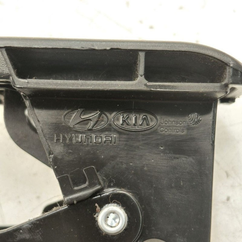 Kia Sorento Passenger Right Rear Seat Back Release 2018 2017 2016