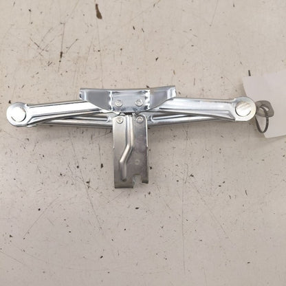 Subaru XV Crosstrek Spare Tire Changing Jack  2025 2024