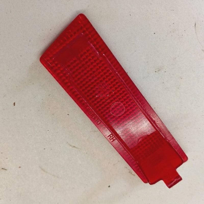 Alfa Romeo Stelvio {2} RR Door Light Reflector 3078610 2018 2019 2020 