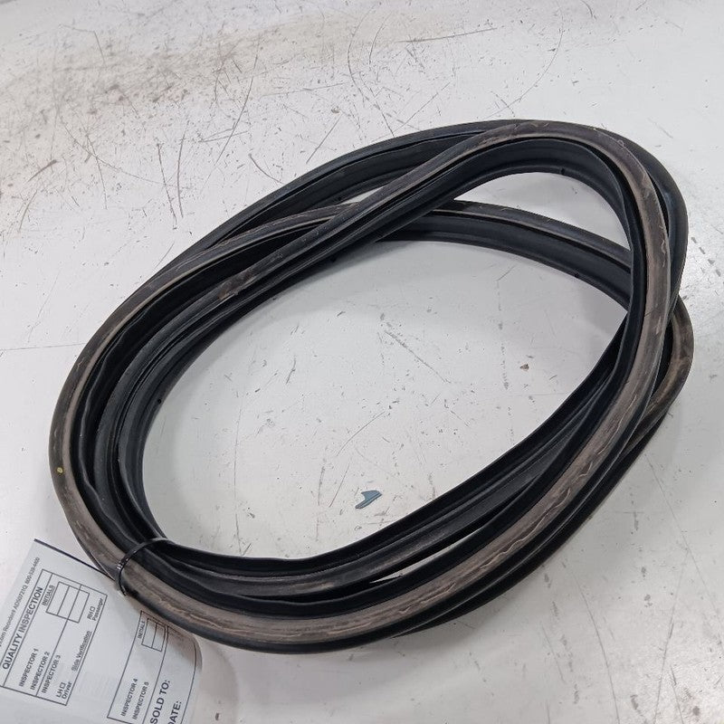 Kia Optima Trunk Lid Hatch Door Rear Back Rubber Seal  2018 2017 2016