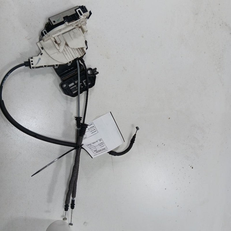 Jeep Cherokee Door Latch Lock Right Passenger Rear  2015 2016 2017