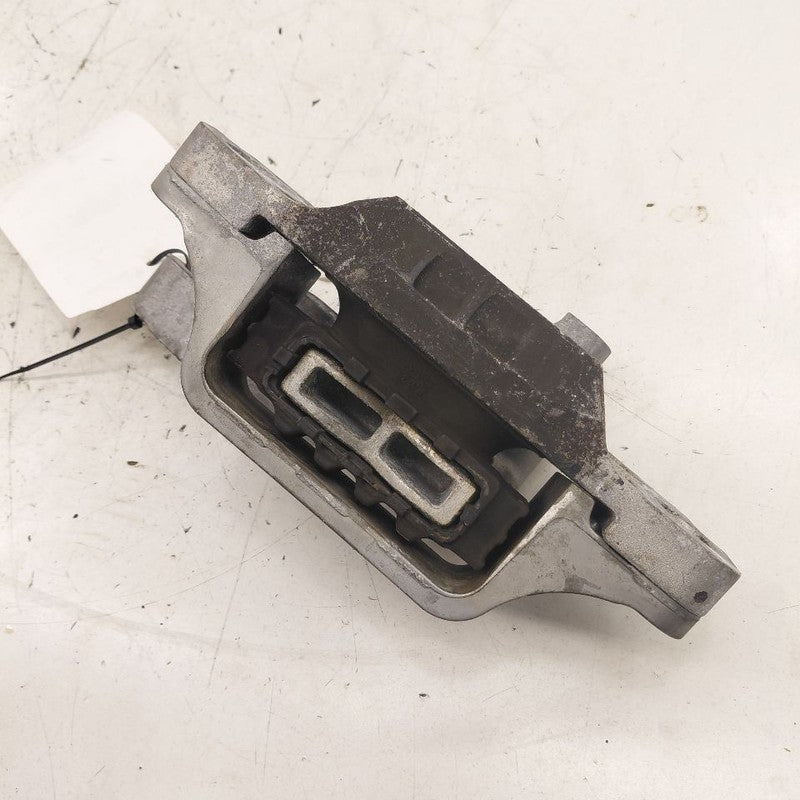 Ford Escape Engine Motor Mount Left Driver  2.5 2020 2021 2022