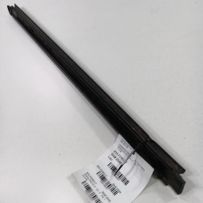 Ford Explorer Left Front Weather Strip Interior  2016 2017 2018 2019 O