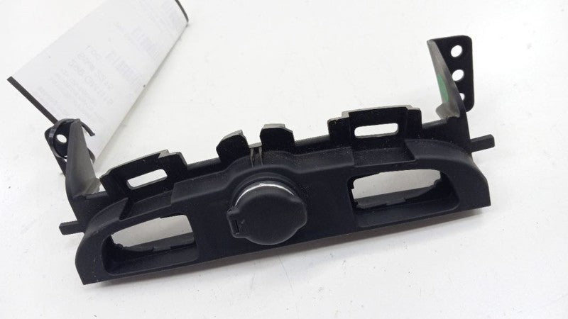 Chevy Malibu 12V Power Socket Dash Trim Bezel 2014 2015 2016 2017 2018