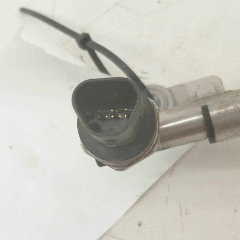 Mazda 6 Fuel Rail Injection Injector Mount Bar  2.5 2018 2019 2020 202