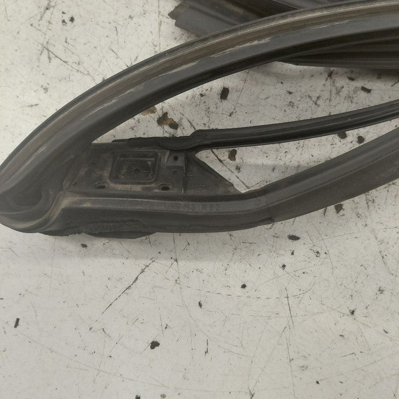 Nissan Rogue On Door Seal Rubber Right Passenger Rear Back  2021 2022 