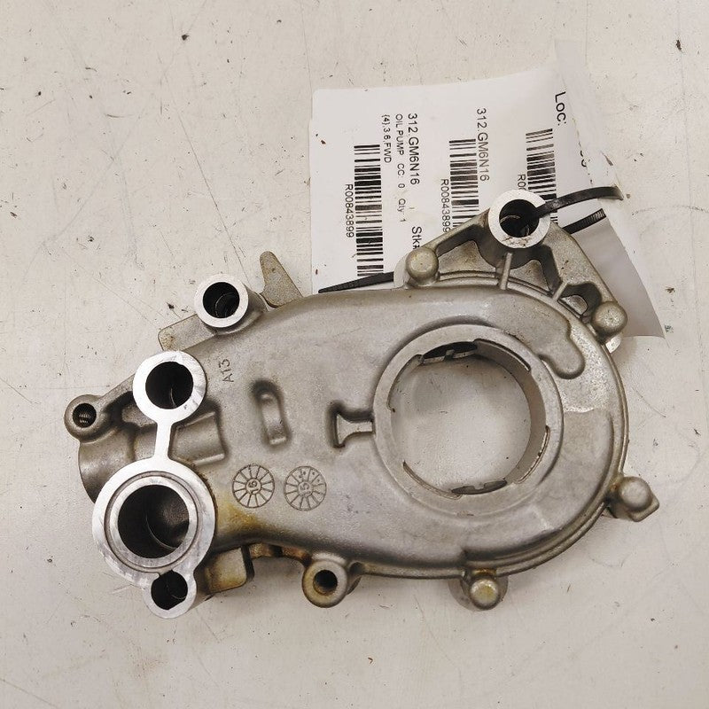 Cadillac XTS Engine Oil Pump      3.6 2016 2017 2018