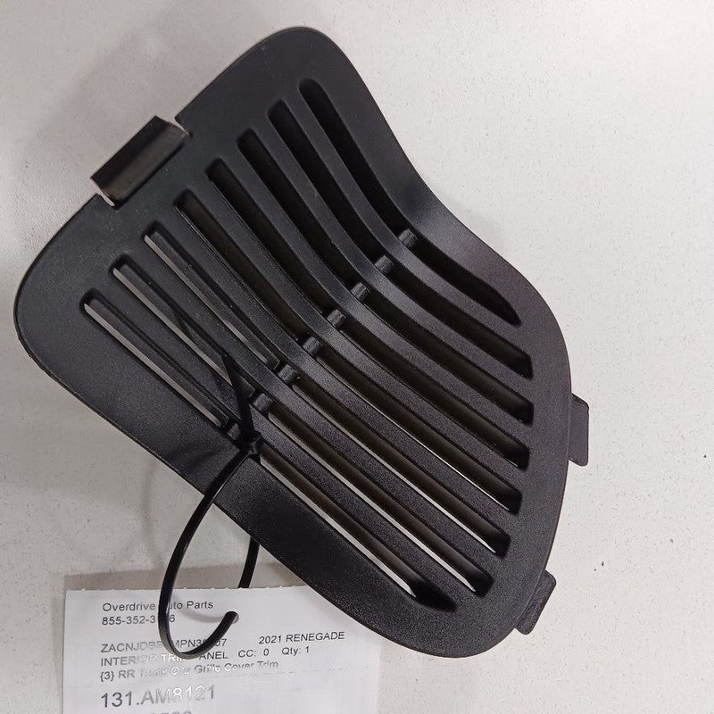 Jeep Renegade Passenger Right Rear Trunk Quarter Panel Grille Cover Trim 2021