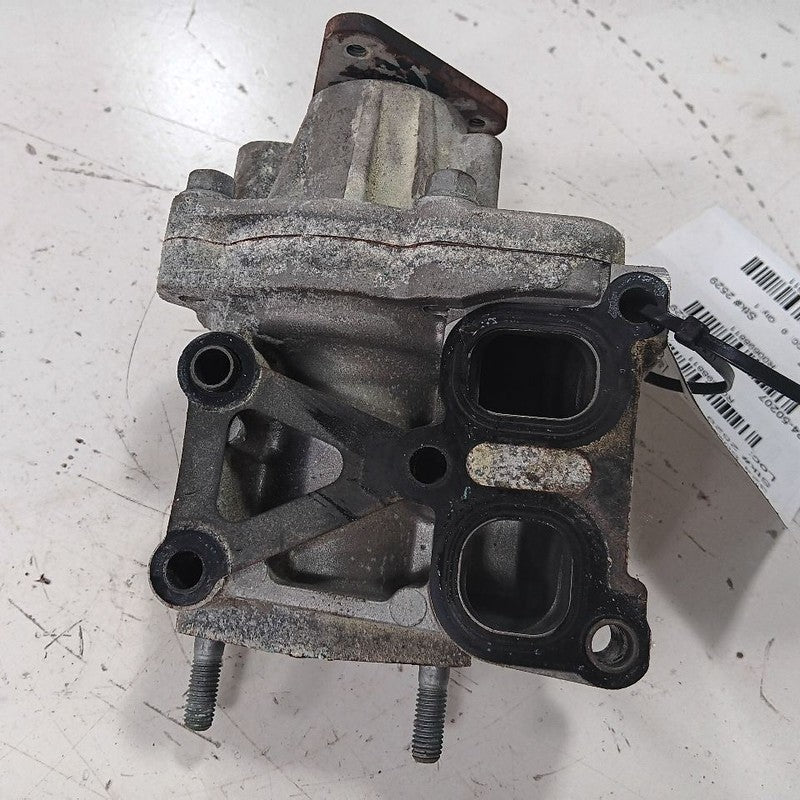 1300A083 Coolant Water Pump Gasoline 2.4L Fits 08-20 Mitsubishi Outlander