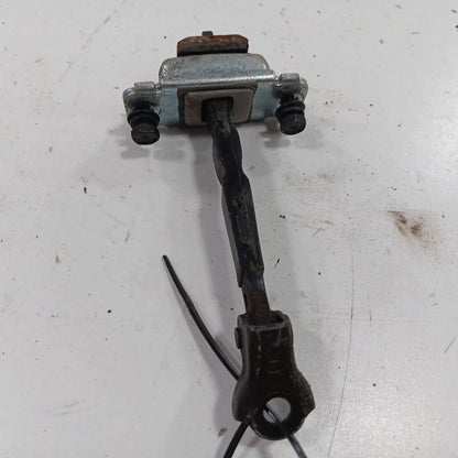 Hyundai Elantra Door Check Right Passenger Front Hinge Stopper Detent  2017 2016