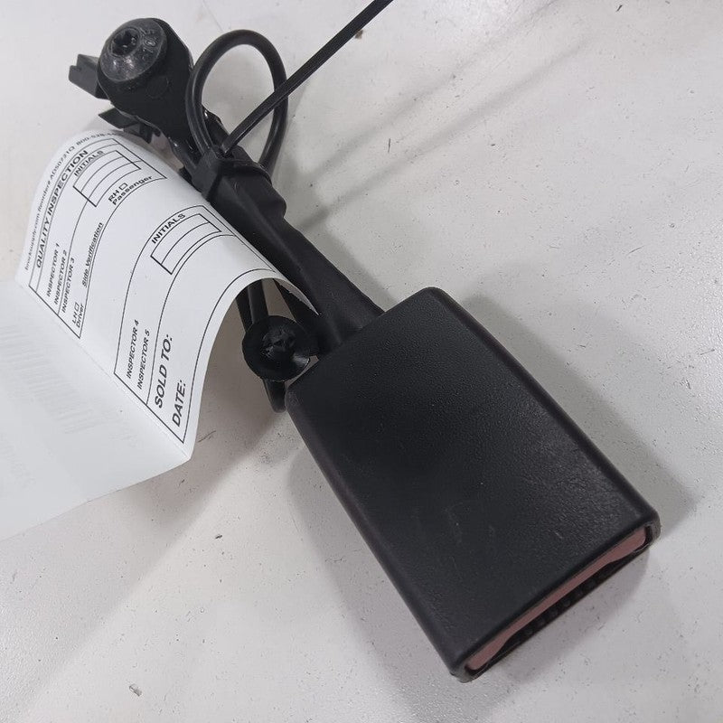 Passenger Right Front Seat Belt Buckle Latch Fits 21-22 Buick Encore