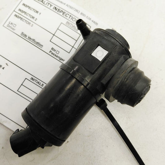 Kia Optima Windshield Washer Wash Fluid Reservoir Motor Pump Electric 