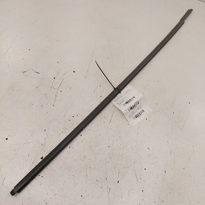 Hyundai Veloster Door Glass Window Weather Strip Trim Front Left Drive