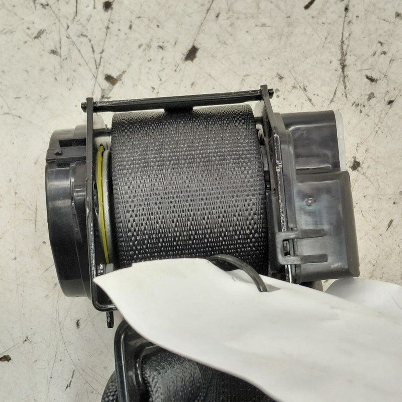 Chevy Trax Seat Belt Strap Retractor Right Passenger Rear Back  2022 2
