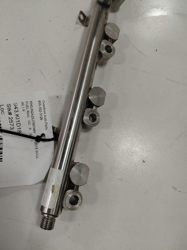 Kia Soul Fuel Rail Injection Injector Mount Bar  1.5 2017 2018 2019 OE