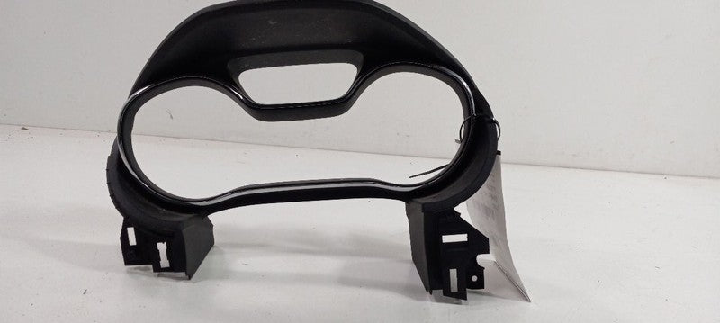 Chevy Cruze Speedometer Bezel Dash Surround Trim 2016 2017 2018