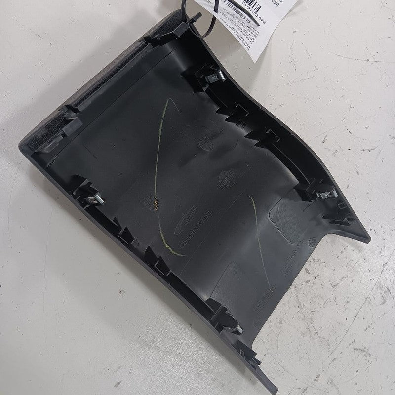 Nissan LEAF Center Console Rear End Cap Trim Cover  2013 2014 2015 2016 2017