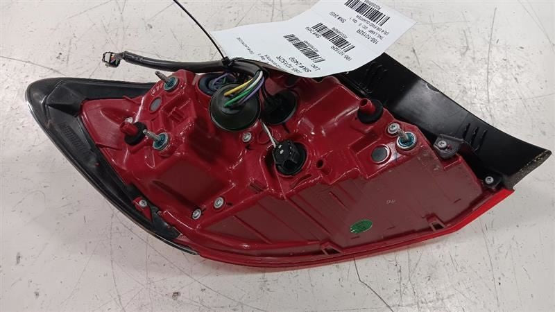 26698737 Passenger Right Tail Light Brake Lamp Quarter Panel Mounted Fits 17-19 LACROSSE