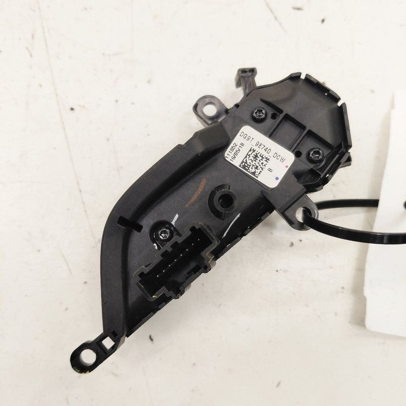 Ford Edge Steering Wheel Control Switch {DG9T9E740DCW} 2019 2020 2021 