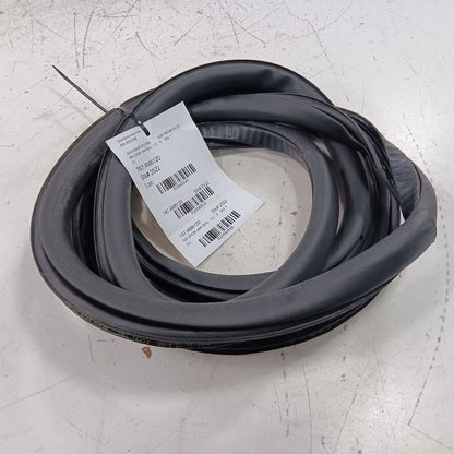 Jeep Renegade On Body Door Jamb Seal Rear Right Passenger Back   2021 2020 2019