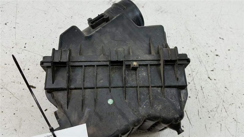 Air Cleaner 2.5L VIN A 8th Digit Fits 10-12 Ford Fusion