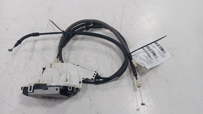 Chrysler 200 Door Latch Lock Right Passenger Front  2015 2016 2017