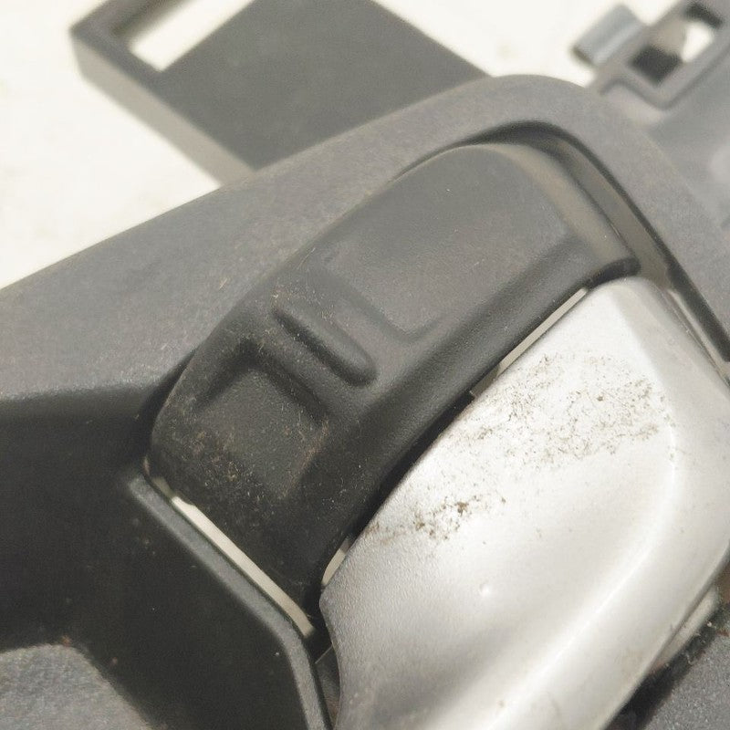 Honda CR-V Door Handle Right Passenger Rear Interior Inside  2017 2018