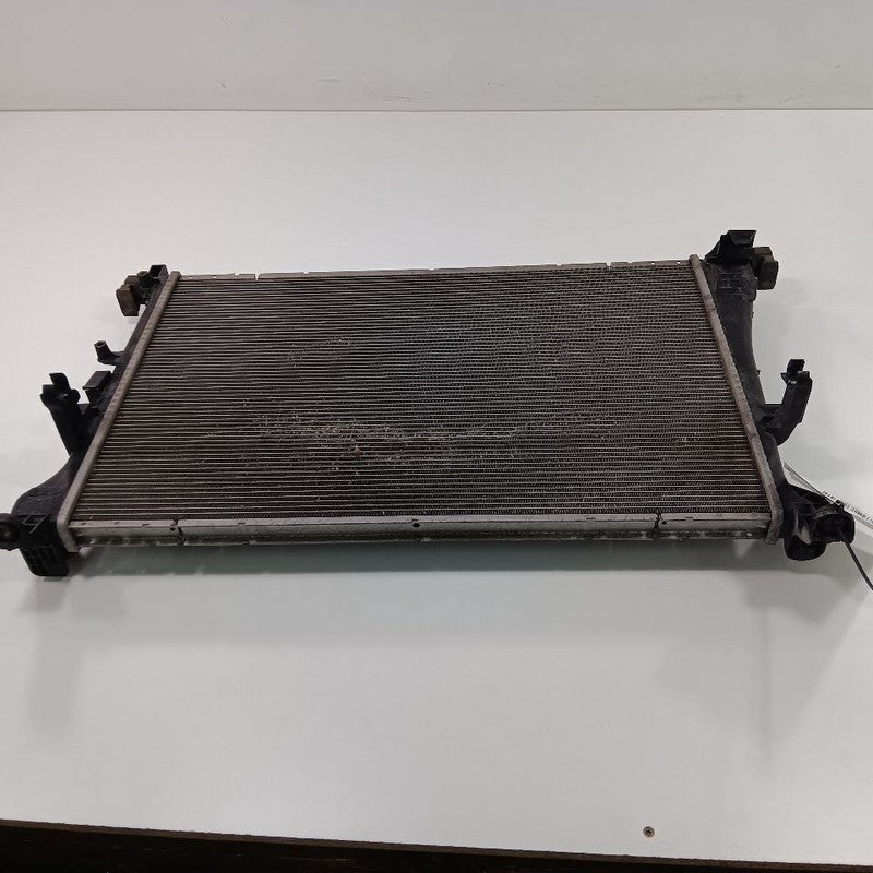 Radiator 4 Door L Model Fits 14-19 FIAT 500 OEM