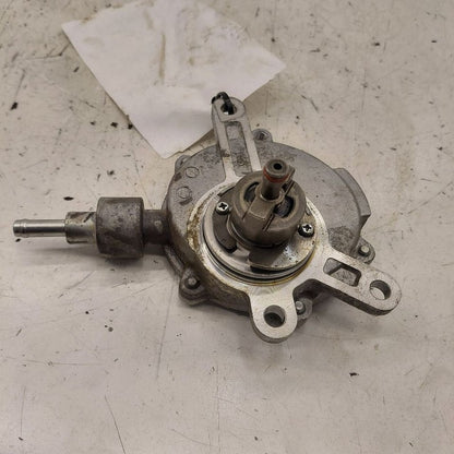 Vacuum Pump Engine Mounted Fits 16-19 Lexus GS350