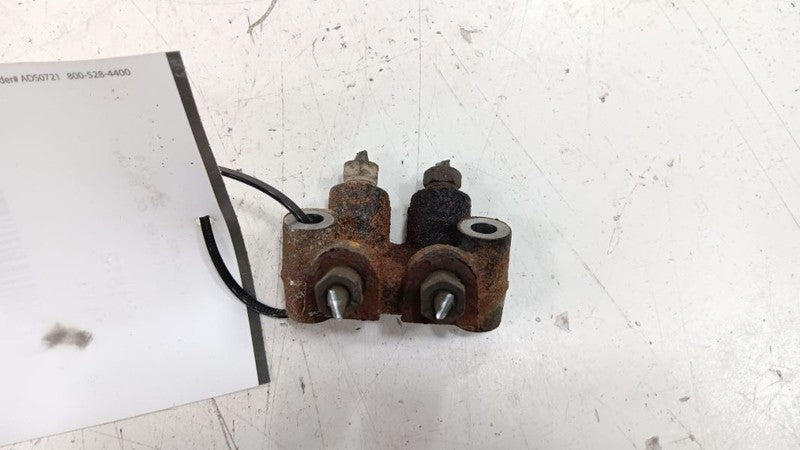 Mazda CX-9 Brake Proportioning Valve 2012  OEM