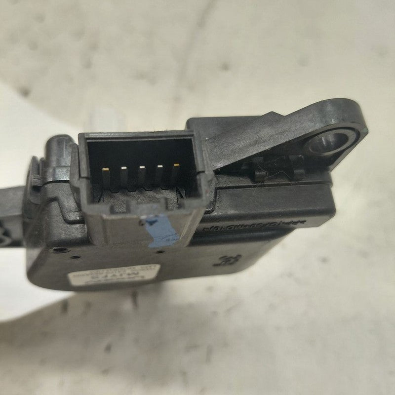 Kia Sorento Flap Door Motor Heater AC Door Actuator  2018 2017 2016