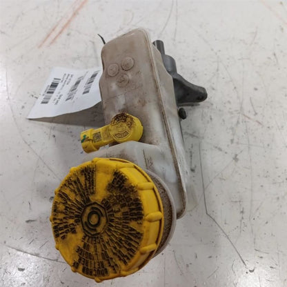 68192615AA Brake Master Cylinder Fits 13-16 Dodge Dart