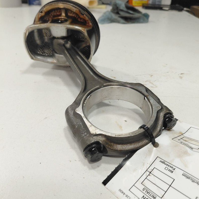 Chrysler 300 Single Piston With Connecting Rod   3.6 2017 2018 2019 OE