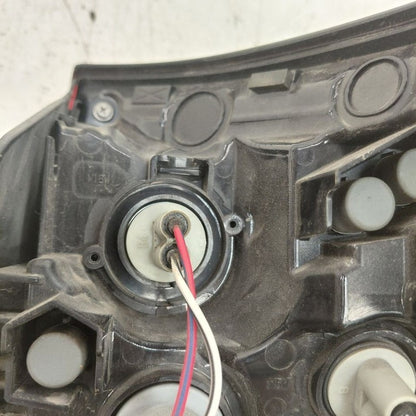 Driver Left Tail Light Brake Lamp VIN Fu 7th And 8th Digit 19-22 Toyot